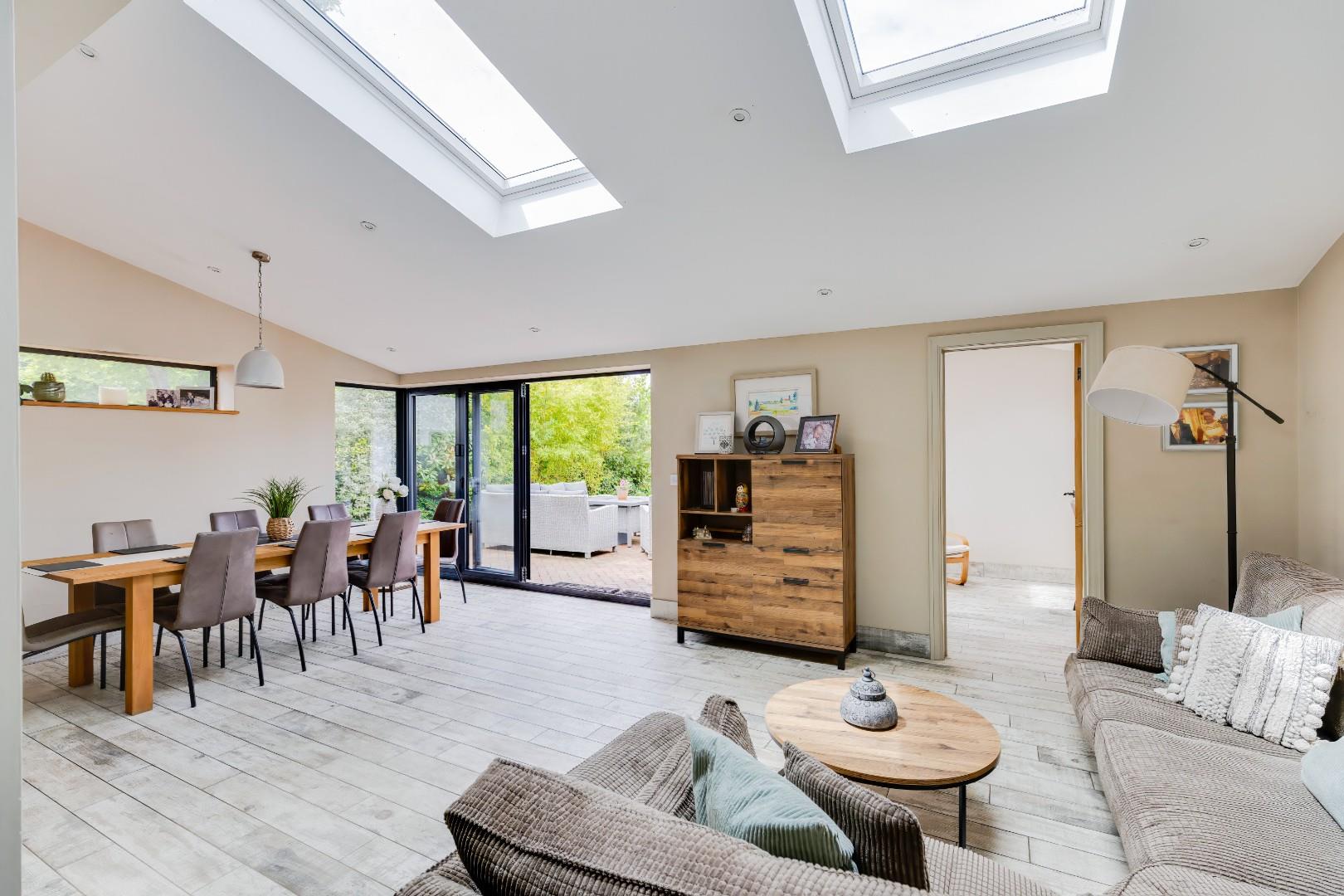 Robgill, Gwern Y Steeple Peterston-Super-Ely, Cardiff, South Glamorgan, CF5 6LG